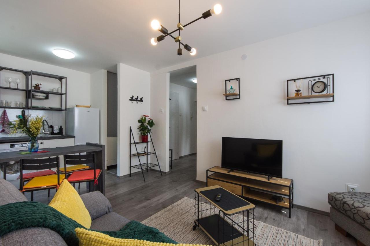 Apartment Retiro Pula Eksteriør billede